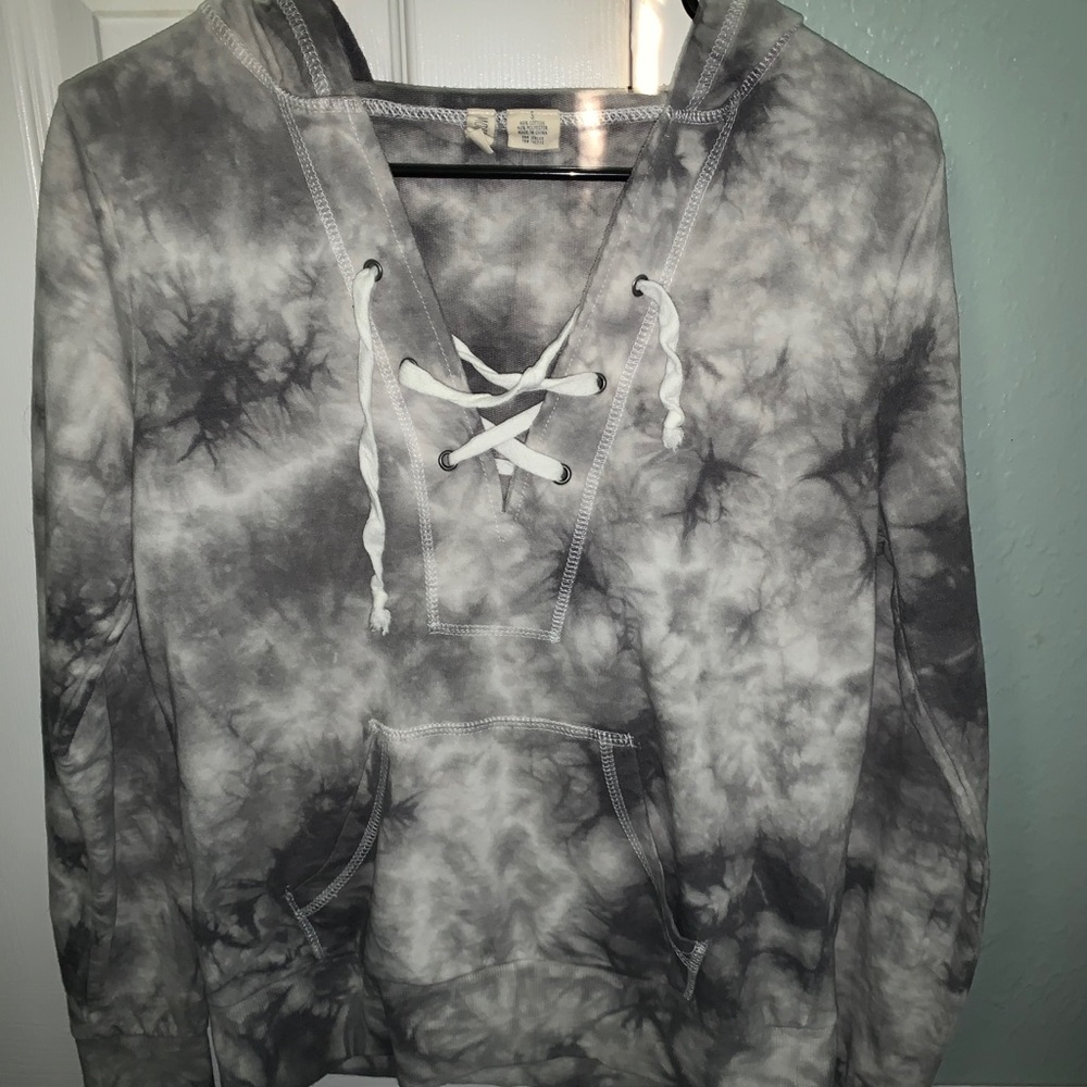 Pullover hoody